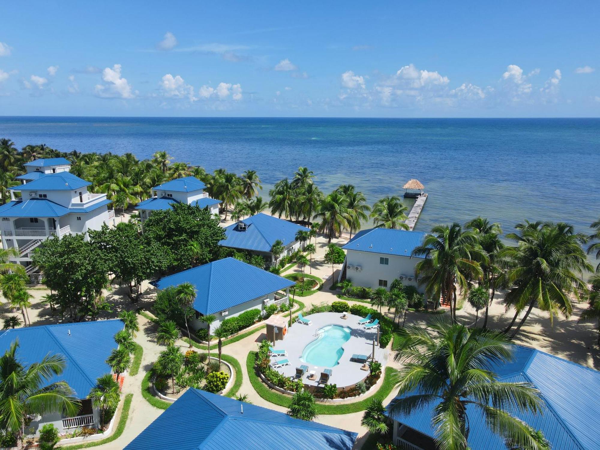 Sapphire Beach Resort Сан-Педро Экстерьер фото